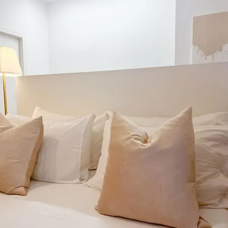 Divini Gae Aulenti * מילאנו