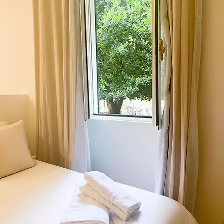 דירה Divini Gae Aulenti מילאנו