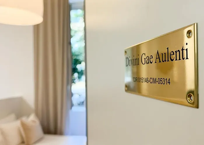 Divini Gae Aulenti Milán